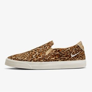 EUC NikeCourt Legacy Leopard Women's Slip-On Shoes